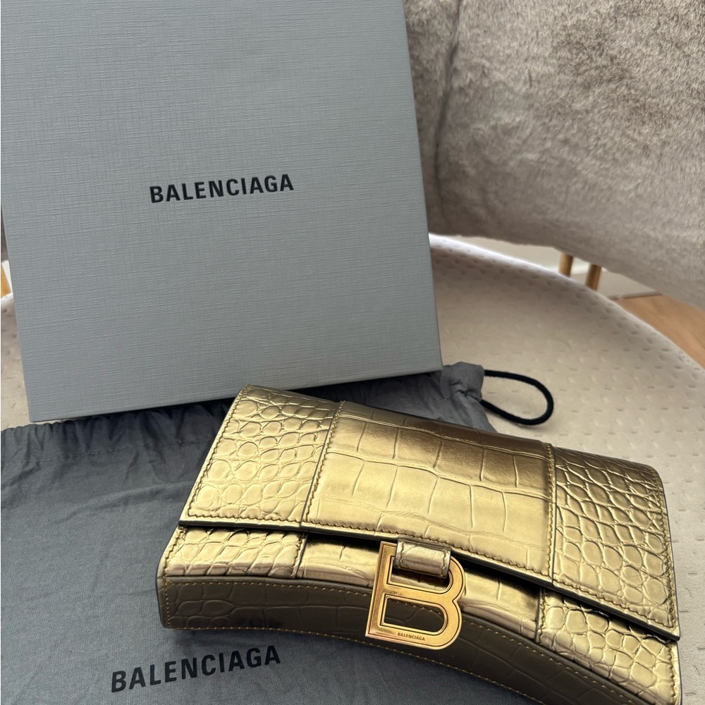 BALENCIAGA Gold Croc-Embossed Wallet on Chain Bag - Picture 2 of 7